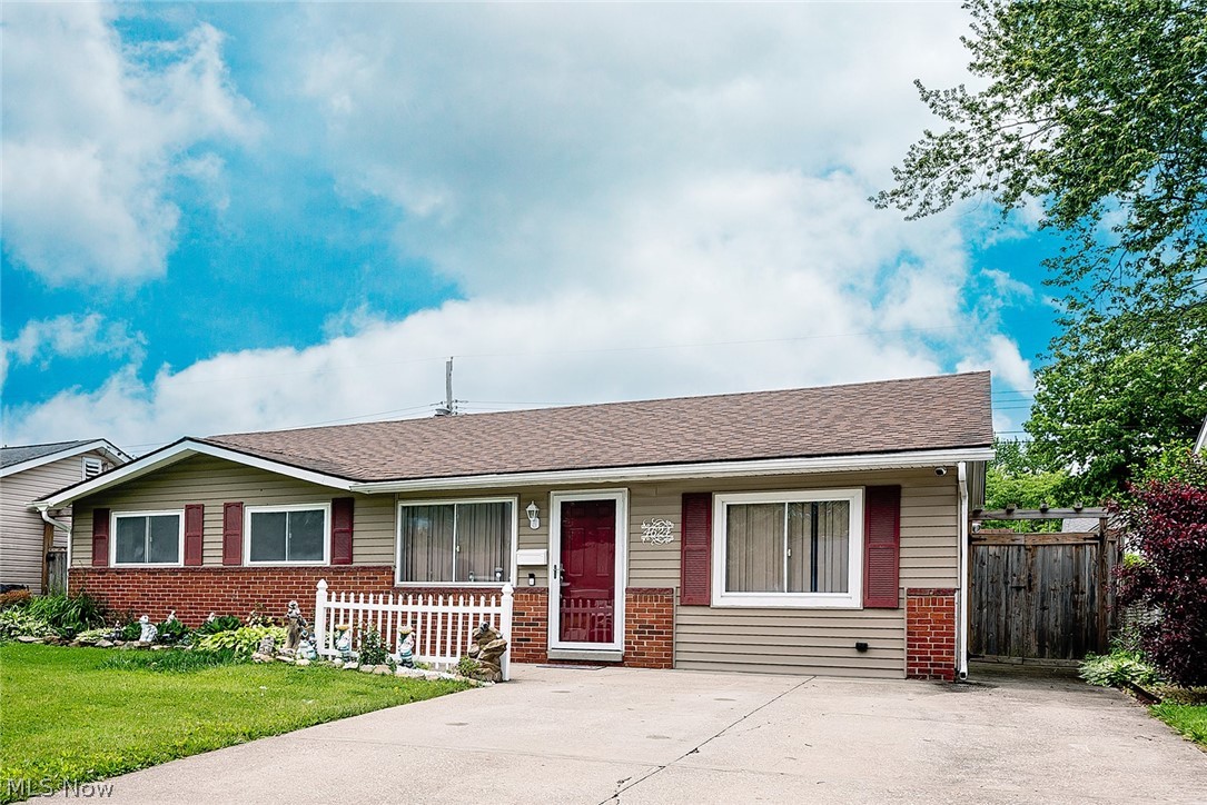 4624 Meadow Lane South Lorain OH 44055