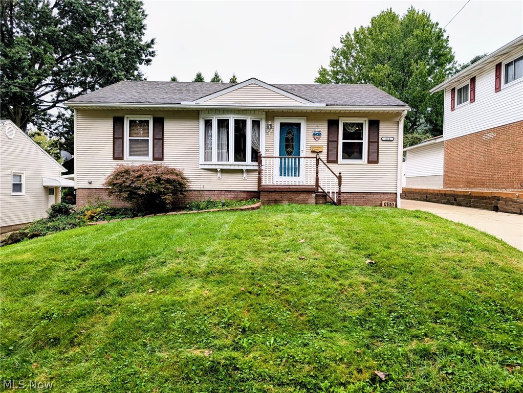 414 E Paige Avenue Barberton OH 44203