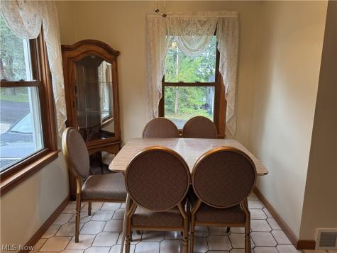 414 E Paige Avenue Barberton OH 44203