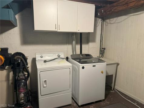 414 E Paige Avenue Barberton OH 44203
