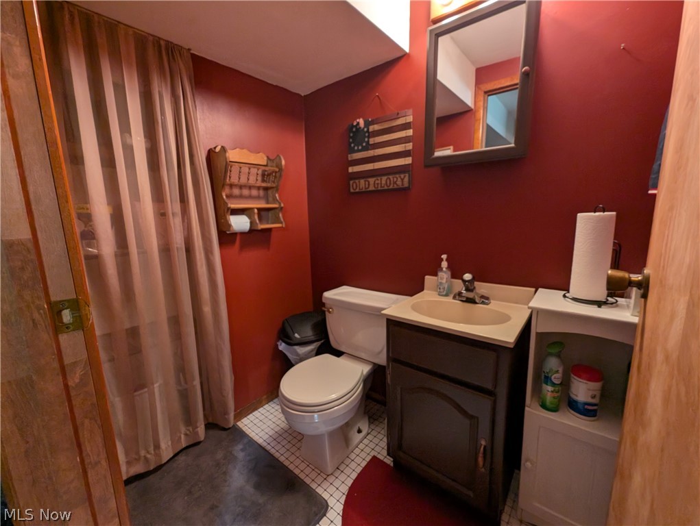 414 E Paige Avenue Barberton OH 44203