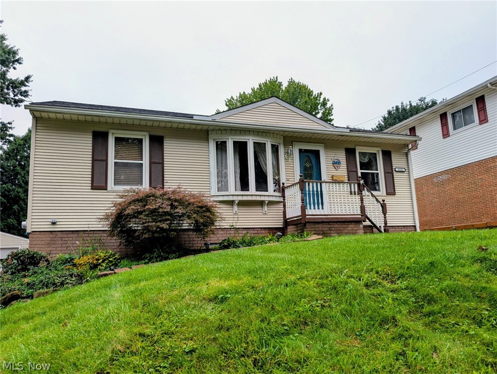 414 E Paige Avenue Barberton OH 44203