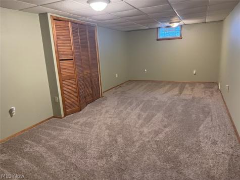 414 E Paige Avenue Barberton OH 44203