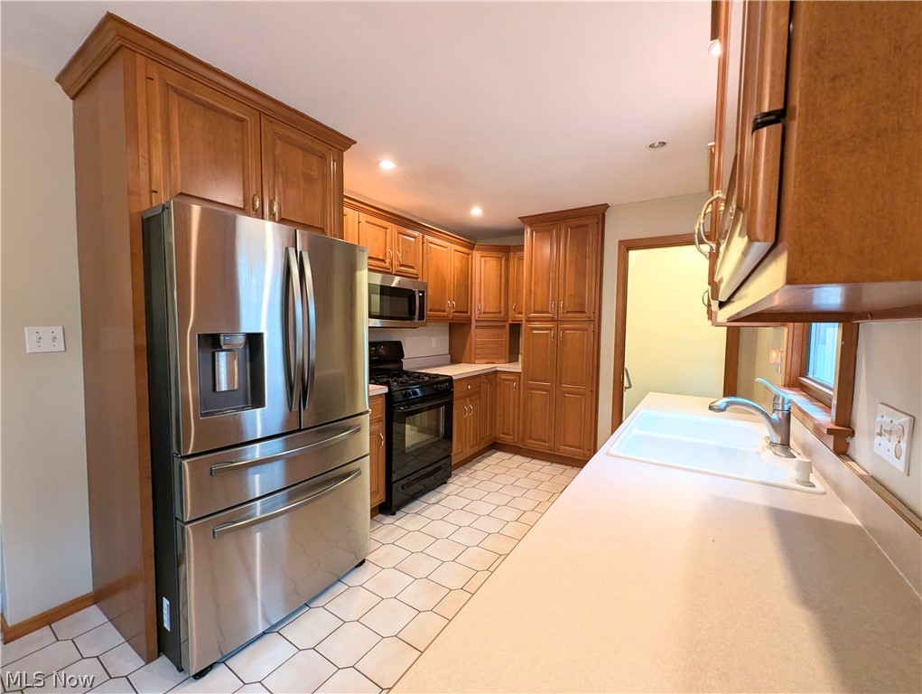 414 E Paige Avenue Barberton OH 44203