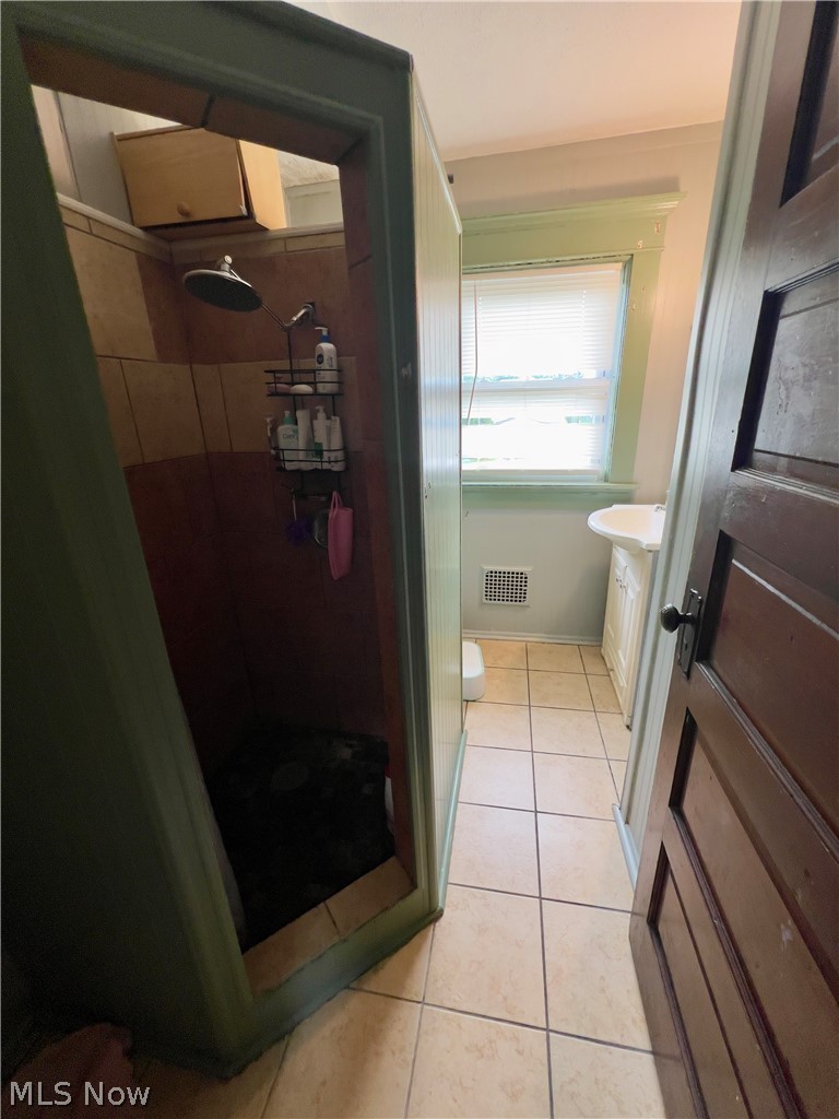 158 Montgomery Boulevard New Concord OH 43762