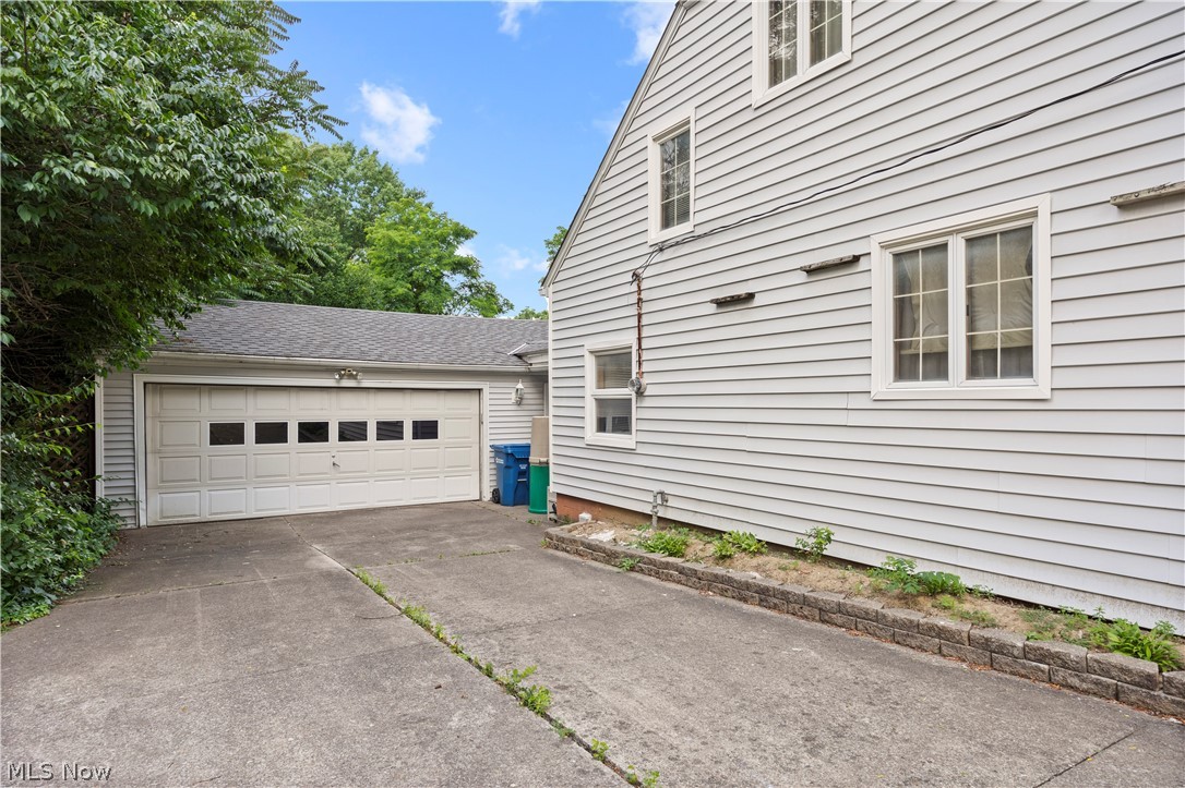 7790 Lewis Road Olmsted Falls OH 44138