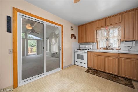 7790 Lewis Road Olmsted Falls OH 44138