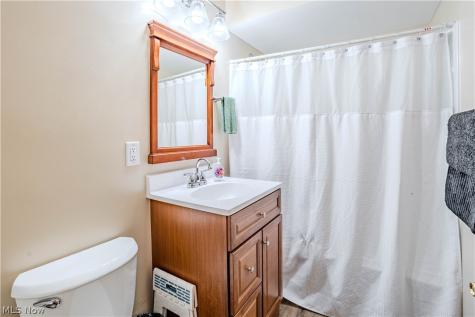 5703 Haverhill Avenue Parma OH 44129