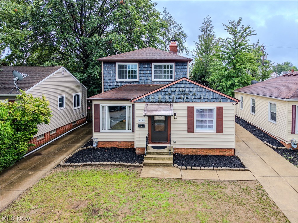 5703 Haverhill Avenue Parma OH 44129