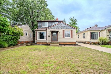 5703 Haverhill Avenue Parma OH 44129