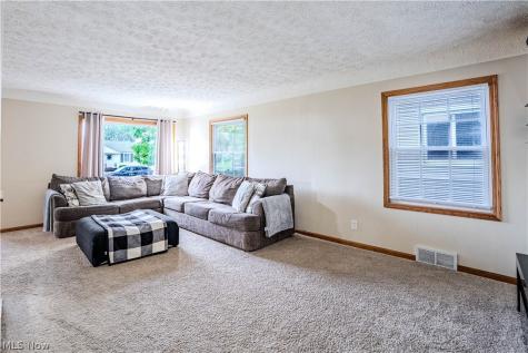 5703 Haverhill Avenue Parma OH 44129