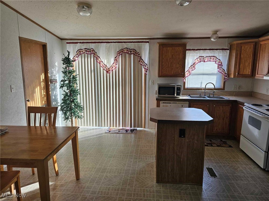 103 Lake Street Jewett OH 43986