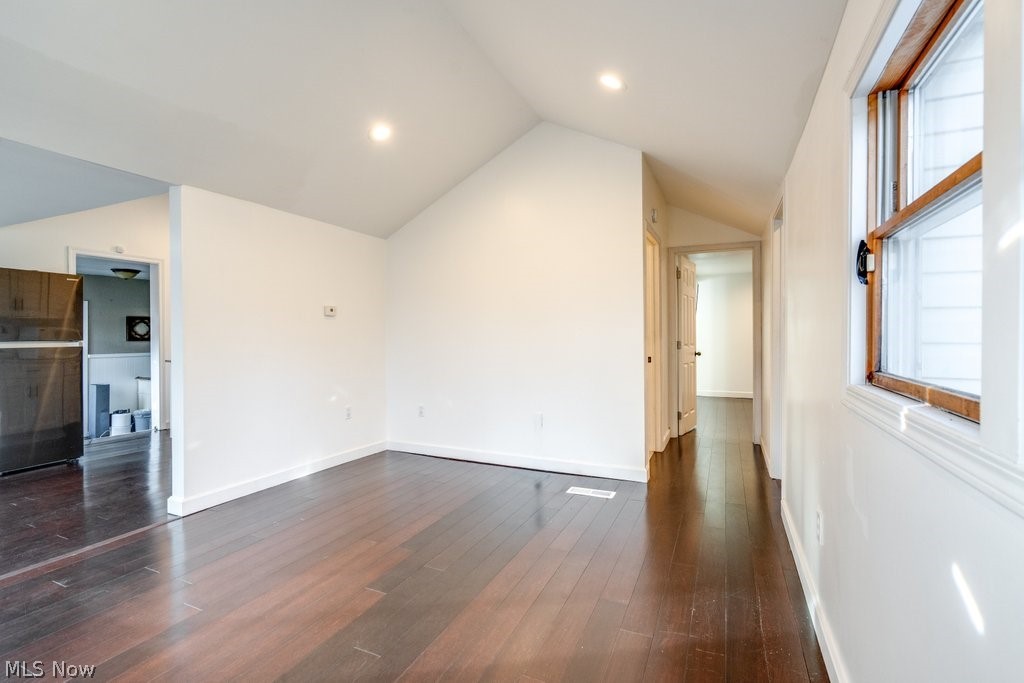 6095 Bell Avenue Hubbard OH 44425