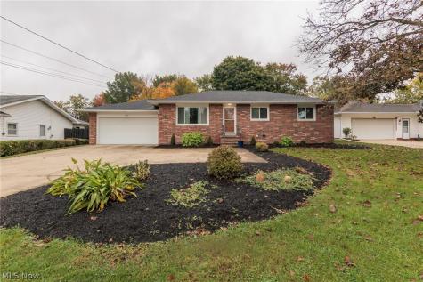 1657 S Carpenter Road Brunswick OH 44212