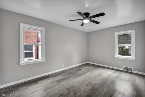 15907 Walden Avenue Cleveland OH 44128