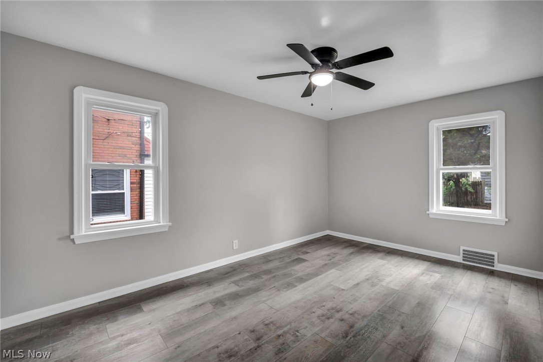 15907 Walden Avenue Cleveland OH 44128