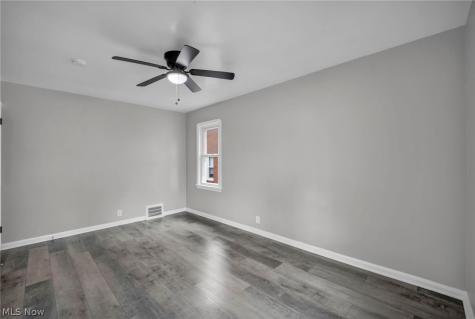 15907 Walden Avenue Cleveland OH 44128
