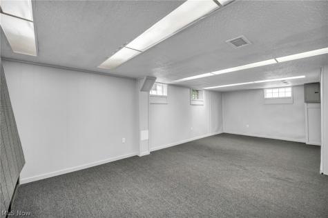 15907 Walden Avenue Cleveland OH 44128