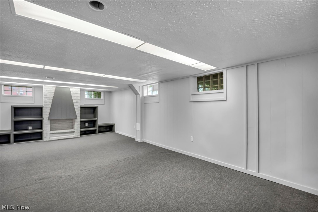 15907 Walden Avenue Cleveland OH 44128