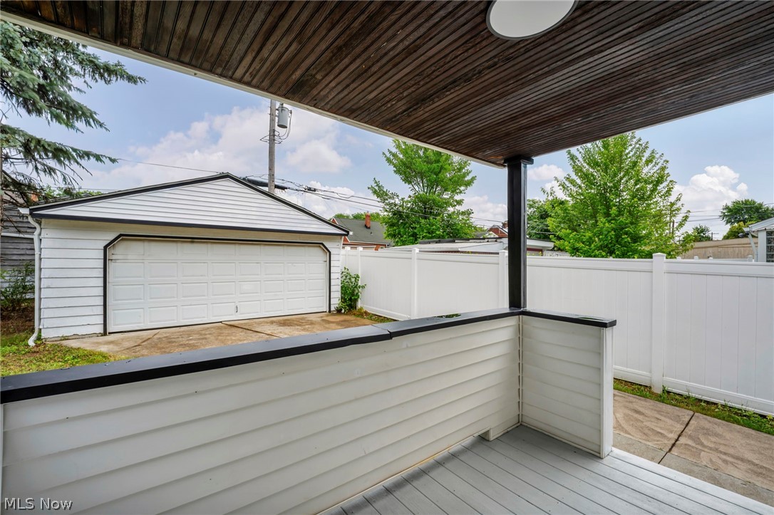 15907 Walden Avenue Cleveland OH 44128