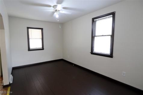2354 Chestnut Street Steubenville OH 43952