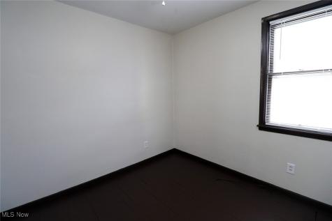 2354 Chestnut Street Steubenville OH 43952
