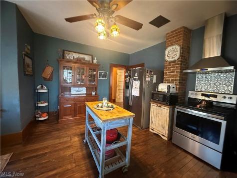 611 Mill Street SE Canton OH 44707
