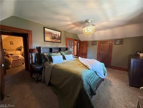 611 Mill Street SE Canton OH 44707