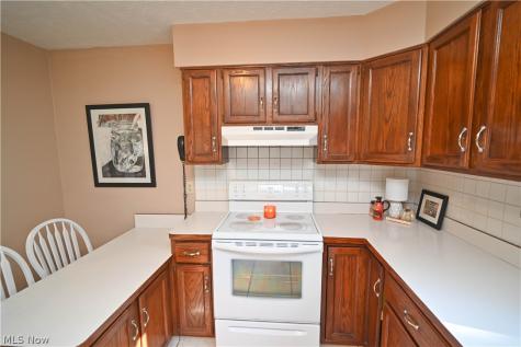 618 Cathy Ann Drive Youngstown OH 44512