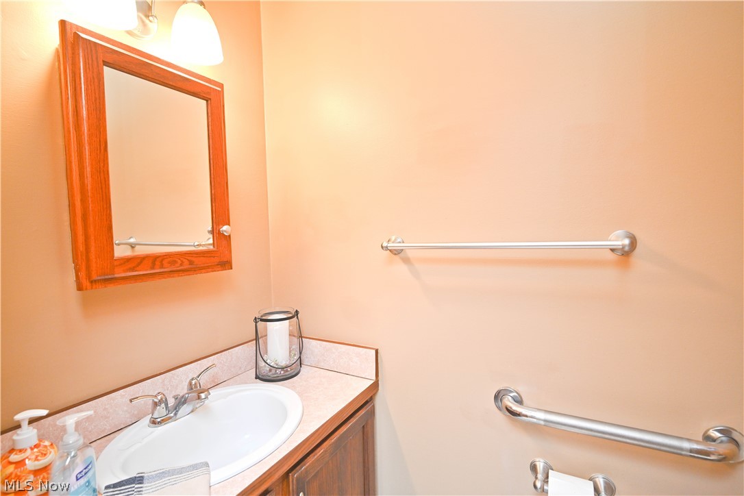 618 Cathy Ann Drive Youngstown OH 44512
