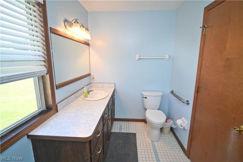 618 Cathy Ann Drive Youngstown OH 44512