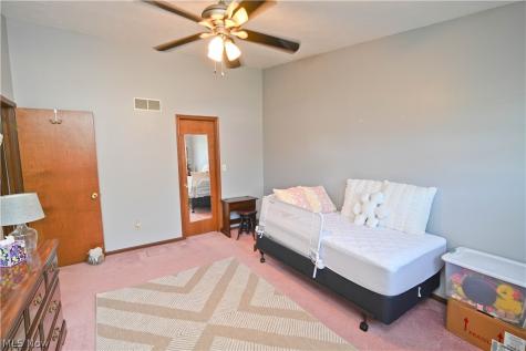 618 Cathy Ann Drive Youngstown OH 44512