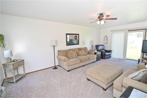 618 Cathy Ann Drive Youngstown OH 44512