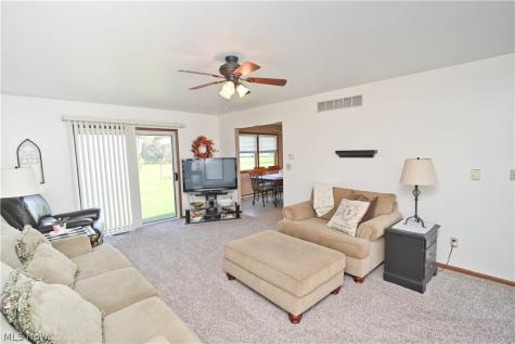 618 Cathy Ann Drive Youngstown OH 44512