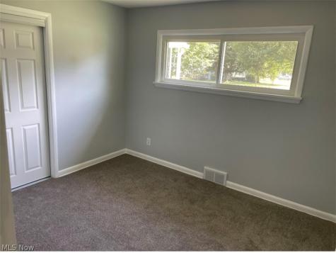 3364 Glen Oaks Drive Youngstown OH 44511