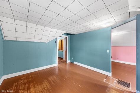 7949 Ridge Road Wadsworth OH 44281