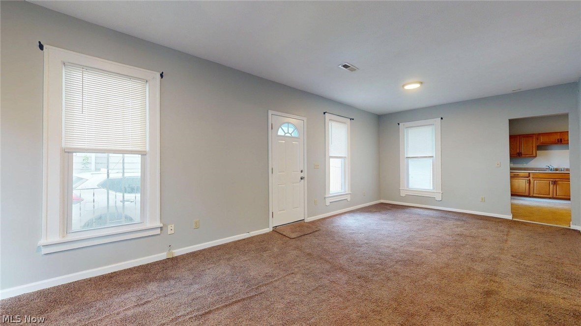2053 W 95th Street Cleveland OH 44102