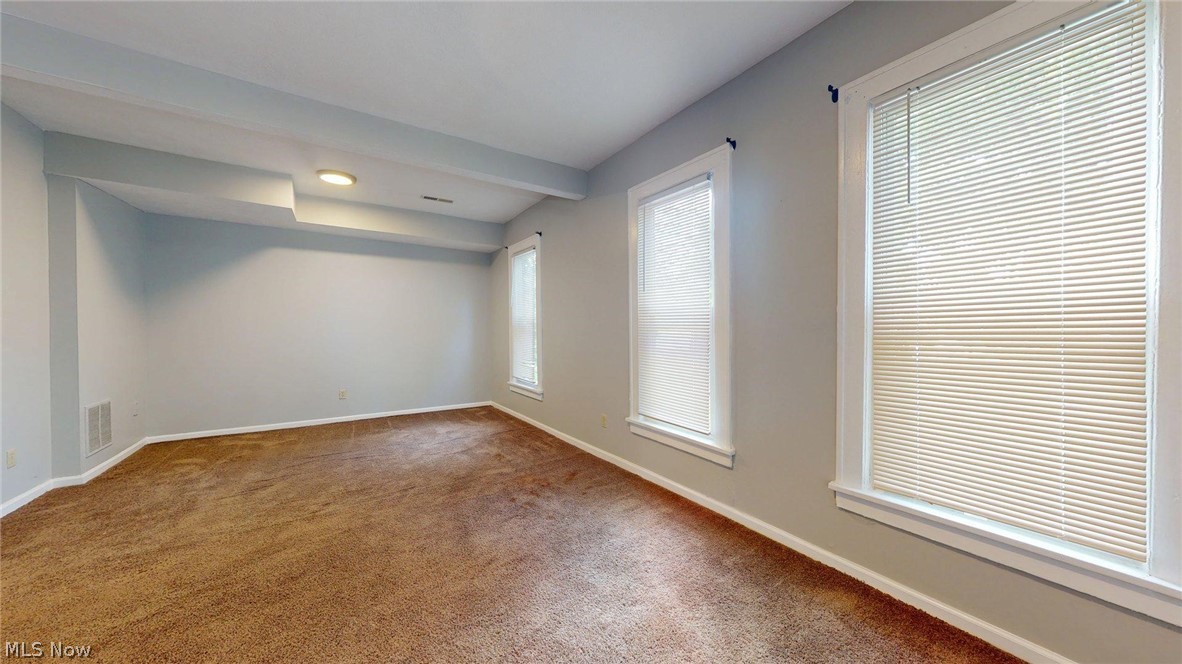 2053 W 95th Street Cleveland OH 44102