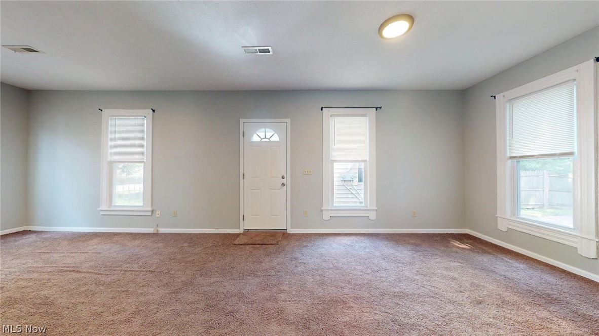 2053 W 95th Street Cleveland OH 44102
