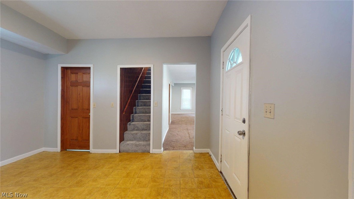 2053 W 95th Street Cleveland OH 44102