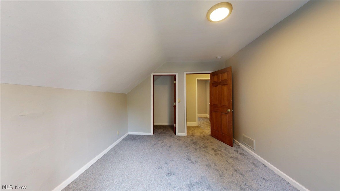 2053 W 95th Street Cleveland OH 44102