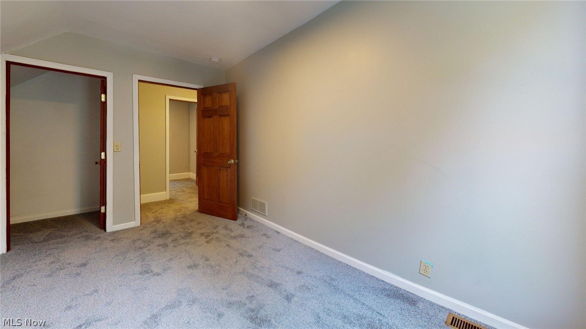 2053 W 95th Street Cleveland OH 44102