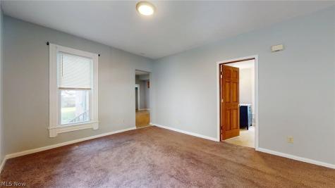 2053 W 95th Street Cleveland OH 44102