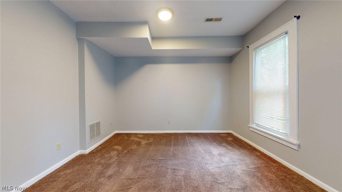 2053 W 95th Street Cleveland OH 44102