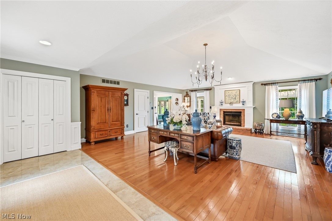 100 Forest Hill Drive Hubbard OH 44425