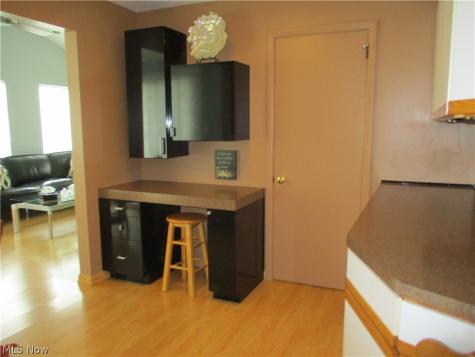 463 Arbor Circle Youngstown OH 44505