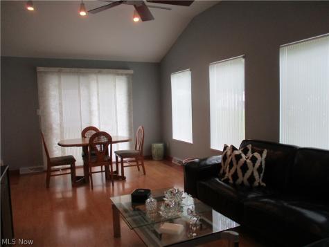 463 Arbor Circle Youngstown OH 44505