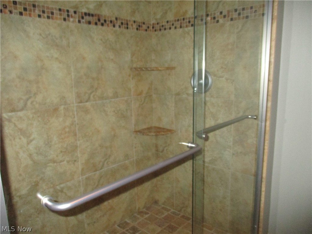 463 Arbor Circle Youngstown OH 44505