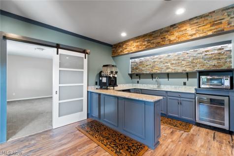 3898 Kenway Boulevard Uniontown OH 44685