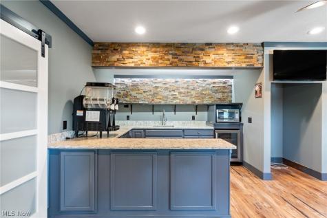 3898 Kenway Boulevard Uniontown OH 44685